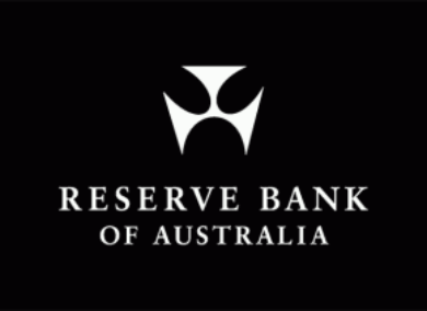 《澳央行保持现金利率第28个月不变》