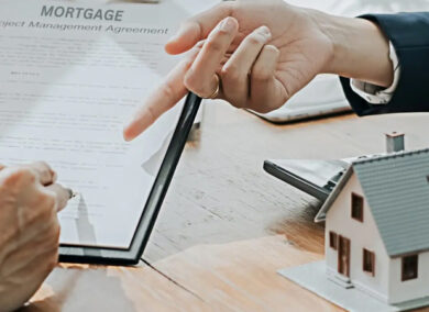 Mortgage Broker vs. Bank: Which is Better for Your Home Loan?